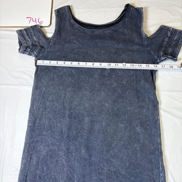Hollister Womens Cold Shoulder Acid Wash T-Shirt Dress Charcoal Grey Small - Picture 3 of 6